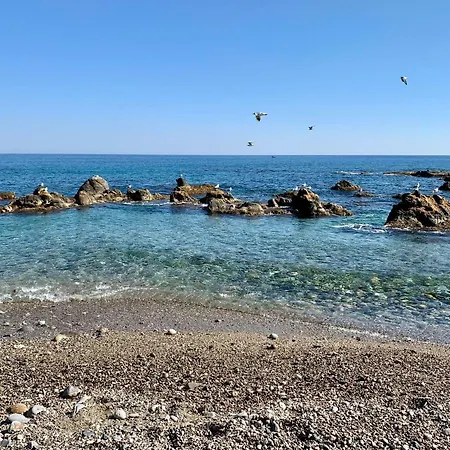 Daire Casammari Seafront Giardini Naxos