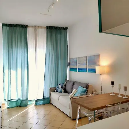 Apartament Casammari Seafront *
